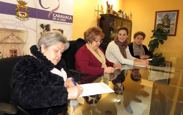 El Ayuntamiento de Caravaca entrega las ayudas a las tres delegaciones locales de Cáritas - 1, Foto 1