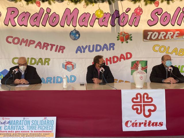 Los vecinos de Torre Pacheco donan más de 15.000 kilos de alimentos y 3.000 euros en el Radio Maratón Solidario a beneficio de Cáritas - 1, Foto 1
