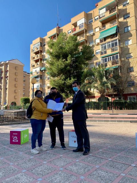 140 familias inician los trámites para adquirir la propiedad de la vivienda social donde viven - 2, Foto 2