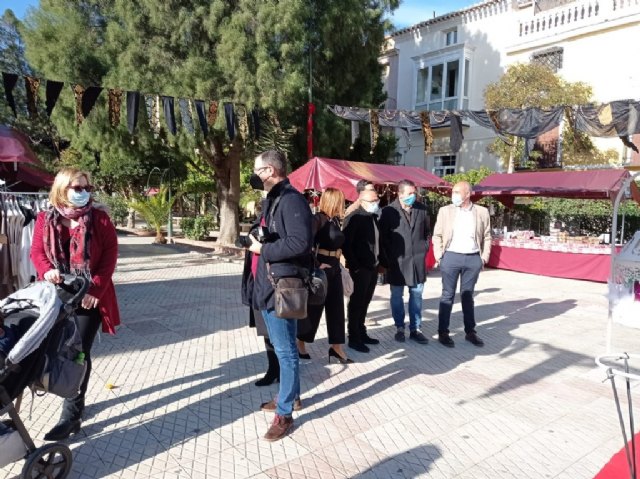 Gran acogida del tradicional Mercadillo de Navidad - 1, Foto 1