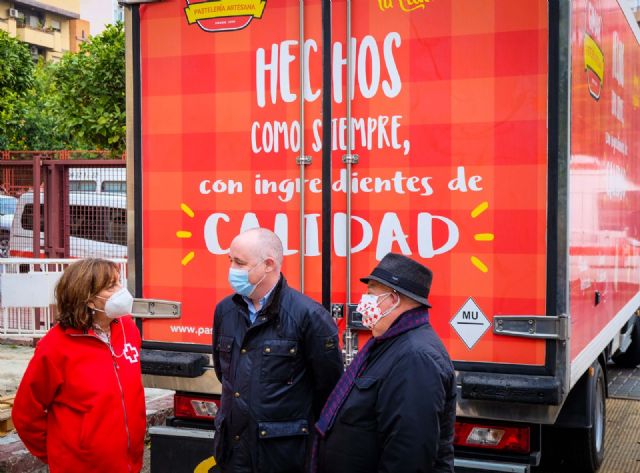 Pastelería GIMAR dona 6.000 unidades de producto estas navidades para las familias acogidas por Cruz Roja - 2, Foto 2