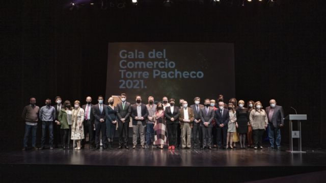 La Gala del Comercio congregó a los comerciantes de Torre Pacheco en el CAES - 1, Foto 1