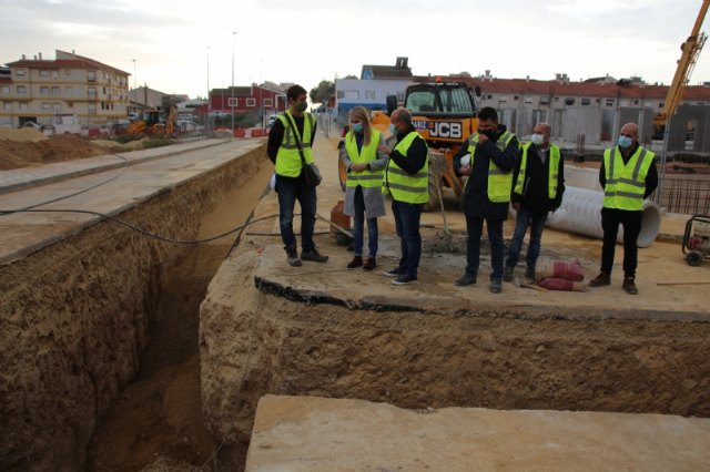En ejecución de las obras de redes de pluviales en la zona del nuevo IES Valle de Leiva, Foto 2
