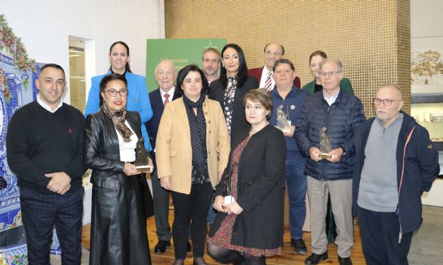 El Ayuntamiento de Fuente Álamo y el IES Arzobispo Lozano de Jumilla son galardonados en el V Concurso Regional de Belenes - 1, Foto 1