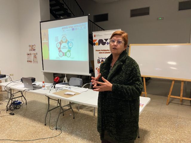 Tejiendo nuestro Barrio presenta los resultados del proceso de diagnóstico local participativo en Distritos y Barrio de Santiago - 5, Foto 5