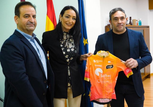 La consejera Valle Miguélez, nombrada ´madrina´ del equipo ciclista profesional femenino Soltec Team Costa Cálida - 1, Foto 1