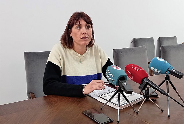 El Ayuntamiento acometerá y costeará la obra de una vivienda afectada por un piso municipal - 1, Foto 1