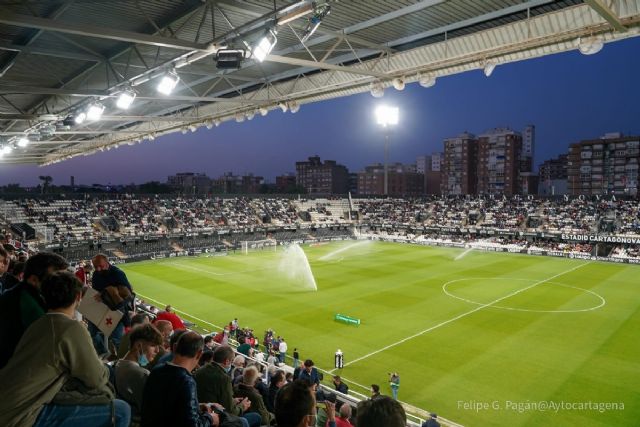 El Ayuntamiento reclama inversiones a la Comunidad Autónoma en las instalaciones deportivas de Cartagena - 1, Foto 1