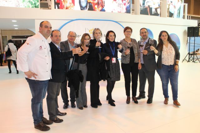 Las actividades de 'Vinarte' se promocionaron en Fitur - 1, Foto 1
