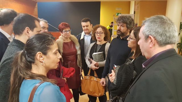 La oposición abandona en bloque la Comisión de Hacienda y Asuntos Generales al estar presidida ésta por Roque Ortiz - 3, Foto 3