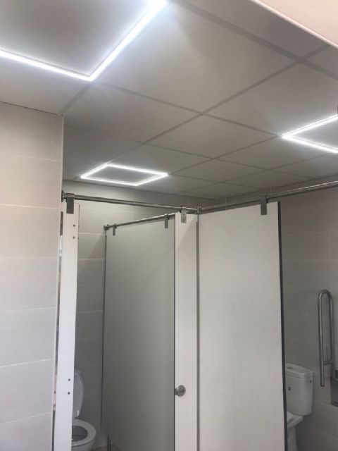 El Ayuntamiento invierte 32.000 euros en mejorar las instalaciones de la Pista de Atletismo Úrsula Ruiz Pérez y en crear nuevos aseos y un servicio de botiquín - 2, Foto 2