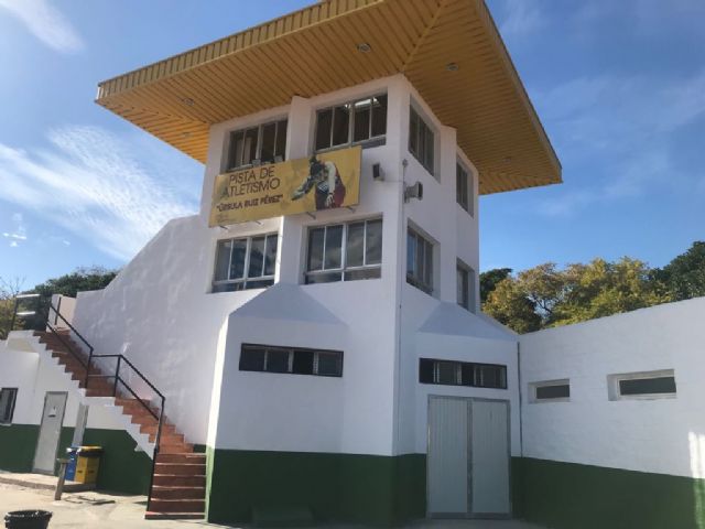 El Ayuntamiento invierte 32.000 euros en mejorar las instalaciones de la Pista de Atletismo Úrsula Ruiz Pérez y en crear nuevos aseos y un servicio de botiquín - 5, Foto 5