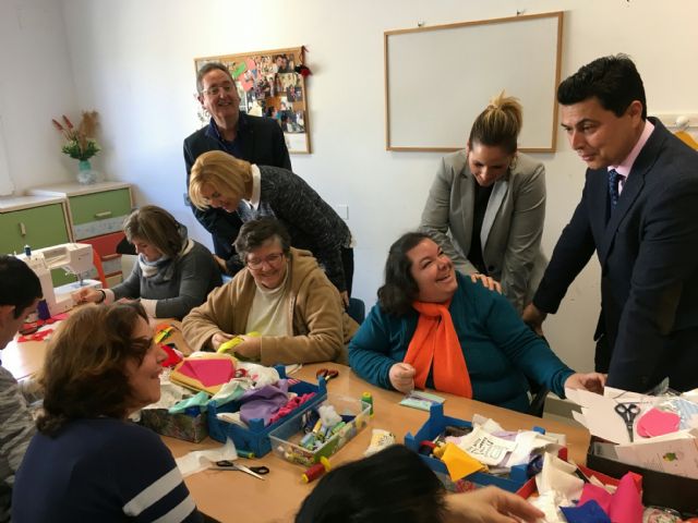 La consejera Violante Romás anuncia la ampliación de 13 nuevas plazas concertadas en Aidemar - 2, Foto 2