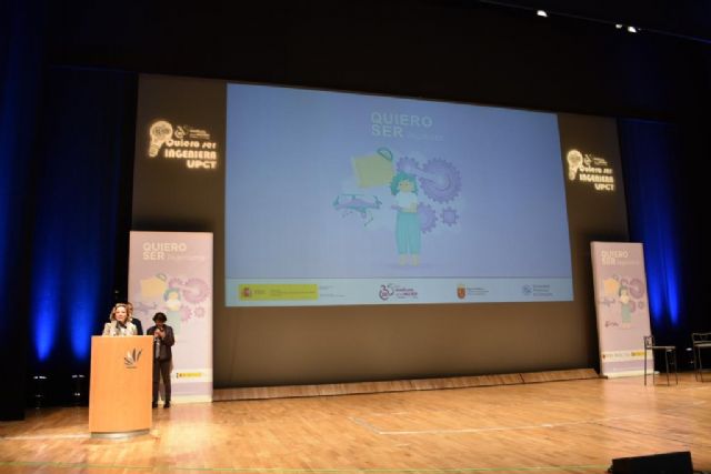 El proyecto nacional 'Quiero ser ingeniera' se estrena en la Región con la asistencia de 1.500 alumnas de Secundaria - 1, Foto 1