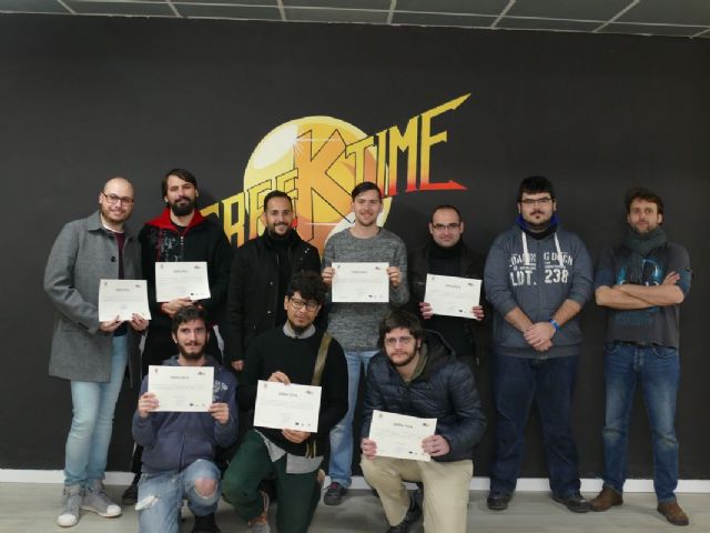 Los alumnos del curso sobre creación y desarrollo de entornos virtuales ya tienen sus diplomas - 1, Foto 1