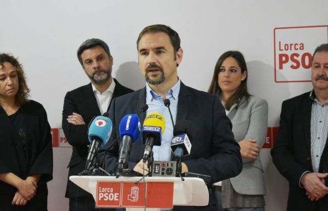 Diego José Mateos: Los vecinos de Villaespesa tienen el compromiso de que el Gobierno actual va a solucionar todos los obstáculos del proyecto AVE que dejó hecho Rajoy y de los que nunca se oyó quejarse a Gil Jódar - 1, Foto 1