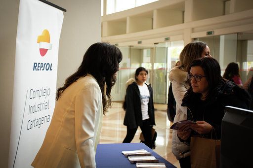 Repsol participa con la UPCT en el estreno del proyecto nacional Quiero ser Ingeniera - 1, Foto 1