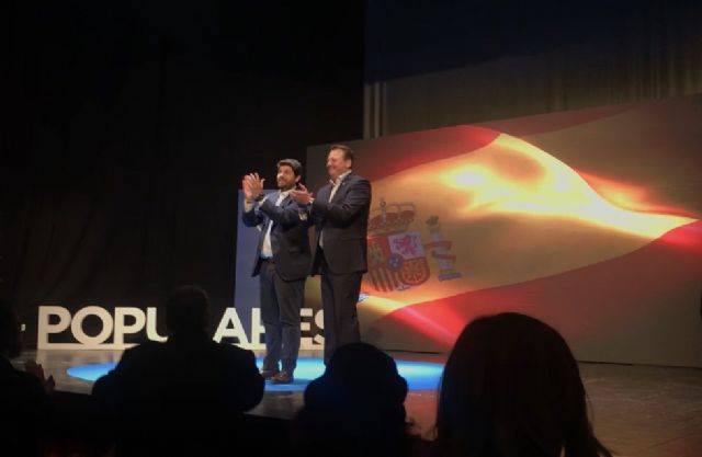 López Miras: Mientras Pedro Sánchez viene a Murcia y evita hablar de agua, Pablo Casado se compromete a impulsar un Pacto Nacional - 1, Foto 1