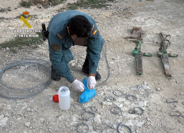 La Guardia Civil investiga a cinco personas por el uso de cebos envenenados en el Parque Regional Sierra de la Pila - 2, Foto 2