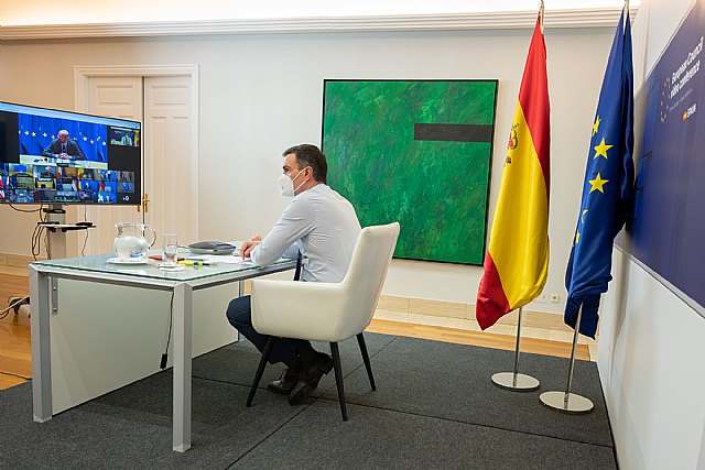 Sánchez subraya la importancia de avanzar en la campaña de vacunación en toda la Unión Europea - 3, Foto 3