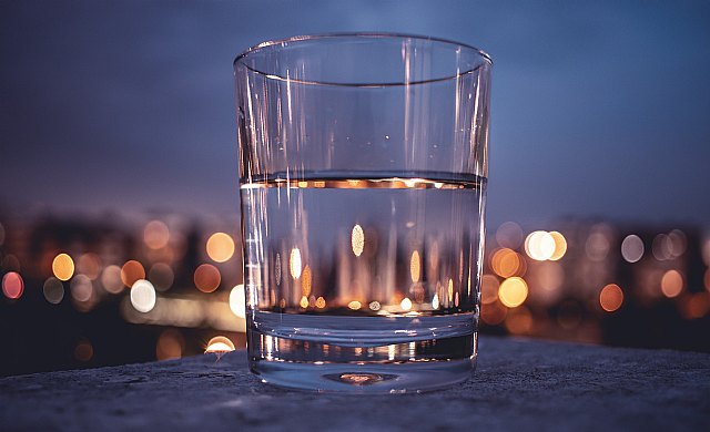 Una alimentación e hidratación adecuada y el ejercicio regular ayudan a reforzar el sistema inmunitario - 1, Foto 1