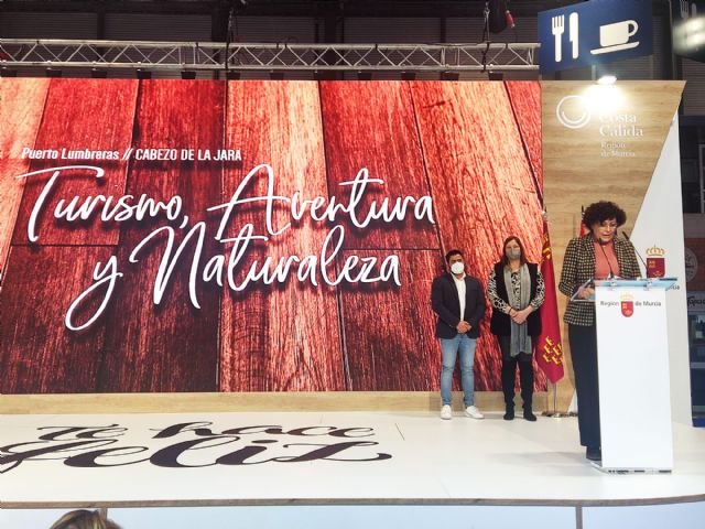 La alcaldesa presenta en FITUR 'Puerto Lumbreras, turismo, aventura y naturaleza' para atraer visitantes al municipio durante todo el año - 1, Foto 1