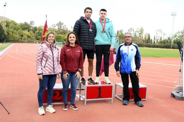 Cinco medallas para el Club Atletismo Alhama en el Absoluto y Sub23 celebrado este sábado en Lorca - 1, Foto 1