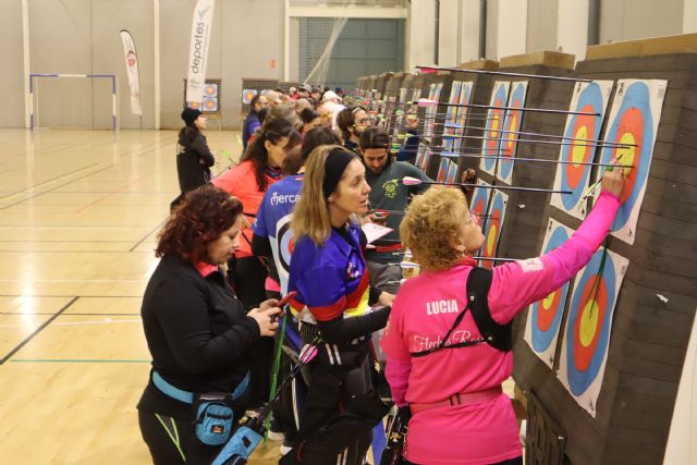 Éxito de participación en la jornada de Liga y Campeonato Territorial de tiro con arco en sala celebrados en San Pedro del Pinatar - 1, Foto 1