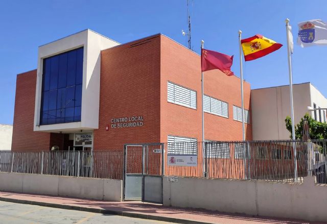 La Policía Local torreña cursa siete denuncias contra la salud pública relacionadas con el tabaco - 1, Foto 1