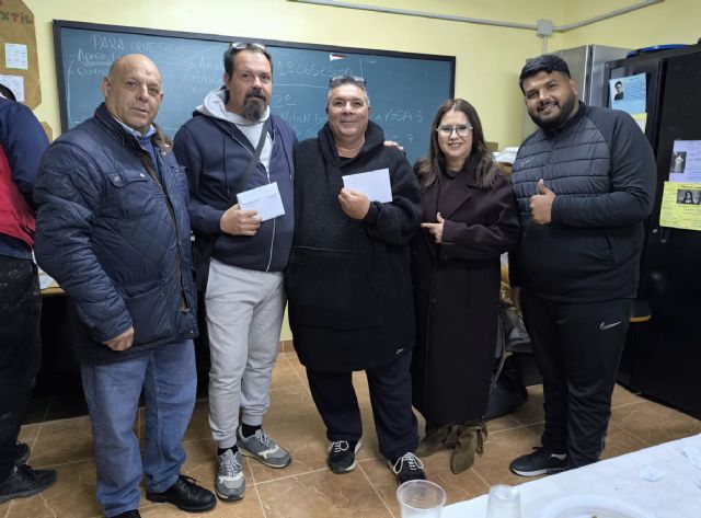 La Sociedad de Colombicultura de Roche celebra sus 30 años entregando los premios del Campeonato Comarcal - 2, Foto 2