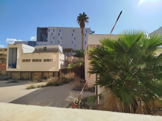 El PCAN denuncia que el Ayuntamiento mete en un cajón la recuperación del cerro de San José como gran parque - 2, Foto 2