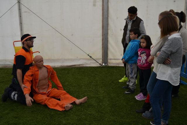 El Servicio de Emergencias municipal atiende más de 6900 llamadas en 2015 - 2, Foto 2