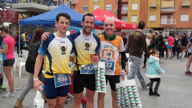 Participación del Club Atletismo Totana en la III carrera base aérea de Alcantarilla, Foto 1