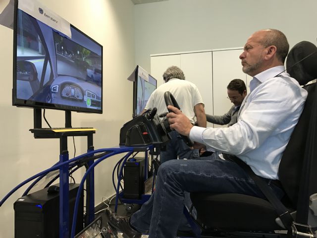 Jornada para mejorar la sensibilización frente a los Accidentes Laborales de Tráfico en el Ayuntamiento de Torre-Pacheco - 2, Foto 2