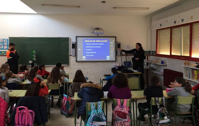 Cerca de 700 alumnos torreños participan en una nueva edición de la campaña escolar de educación vial - 3, Foto 3