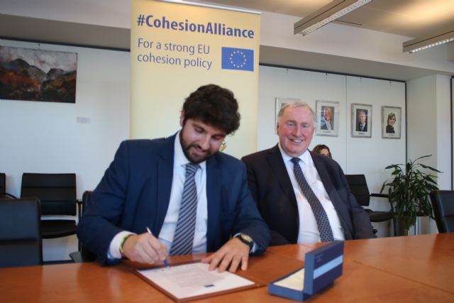 López Miras reafirma el compromiso de la Región de Murcia con el futuro de la política de cohesión de la Unión Europea - 2, Foto 2