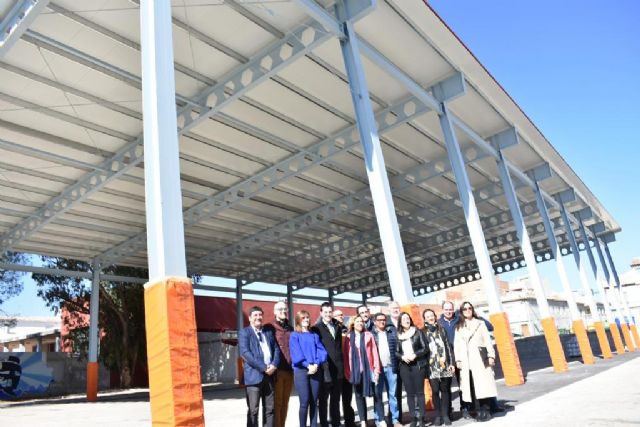 La Comunidad invierte más de 153.000 euros en la cubierta de la pista deportiva del instituto Vega de Argos de Cehegín - 1, Foto 1