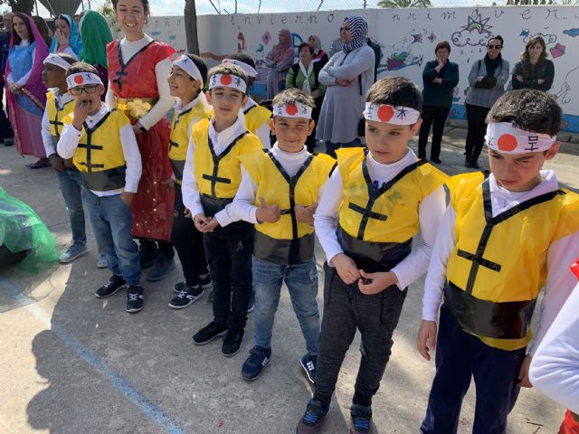 La vuelta al mundo del colegio Vista Alegre concluye con un gran baile multicultural - 3, Foto 3