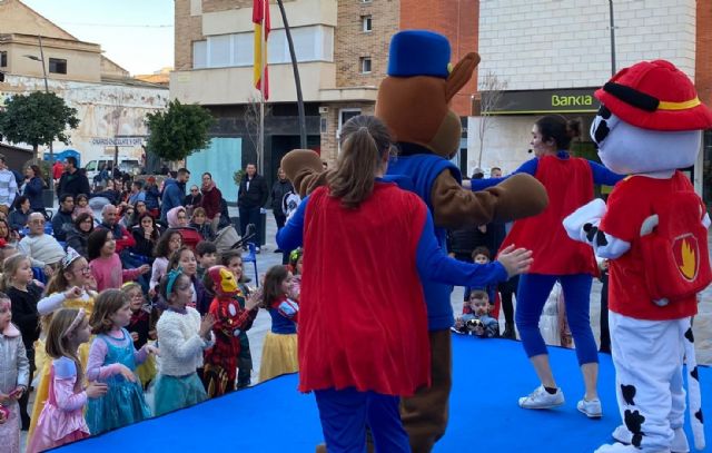 Los más pequeños disfrutan del carnaval infantil en San Pedro del Pinatar con música y animación - 1, Foto 1