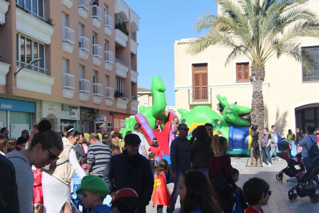 Los más pequeños disfrutan del carnaval infantil en San Pedro del Pinatar con música y animación - 2, Foto 2