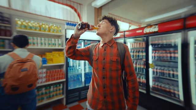 Destapa esa Coca-Cola - 2, Foto 2