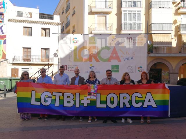 El Ayuntamiento de Lorca aprueba denominar como Plaza Arcoiris la antigua Plaza Abastos para seguir luchando contra la homofobia - 1, Foto 1