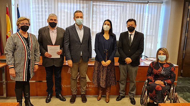 Ciudadanos propone crear un servicio gratuito de asesoramiento en derechos laborales para mujeres - 1, Foto 1