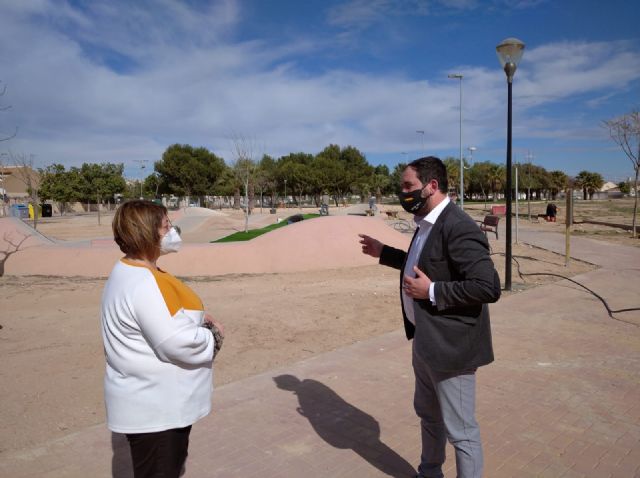 El Ayuntamiento de Los Alcázares realiza diversos trabajos de mejora y conservación en la Urbanización La Dorada - 2, Foto 2