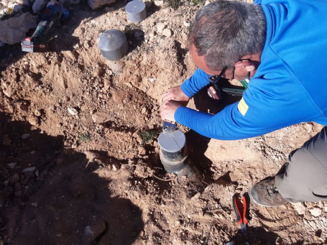 Precinto y desconexión de las instalaciones de riego de superficies sin derechos en el Campo de Cartagen - 3, Foto 3