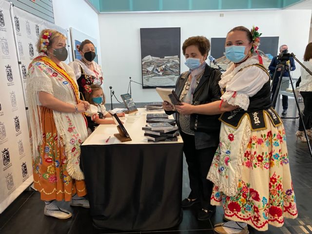 Inauguración de la Exposición Sensaciones Musicales y Presentación del libro Cincuenta años de tradición y folclore en Torre Pacheco - 2, Foto 2