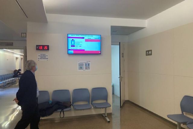 Igualdad y el Área 2 de Salud difunden los servicios del CAVI en las pantallas informativas de los hospitales de Cartagena - 1, Foto 1