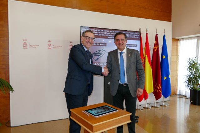 Un convenio entre el Ayuntamiento de Murcia y la Universidad de Murcia posibilita que los análisis de detección de drogas en conductores se realicen en la institución docente - 2, Foto 2