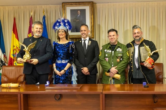 Miles de personas disfrutan de la jornada del sábado de Carnaval - 1, Foto 1