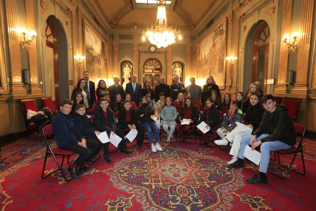 Un proyecto de la UCAM lleva La Constitución de los Niños al Senado - 1, Foto 1